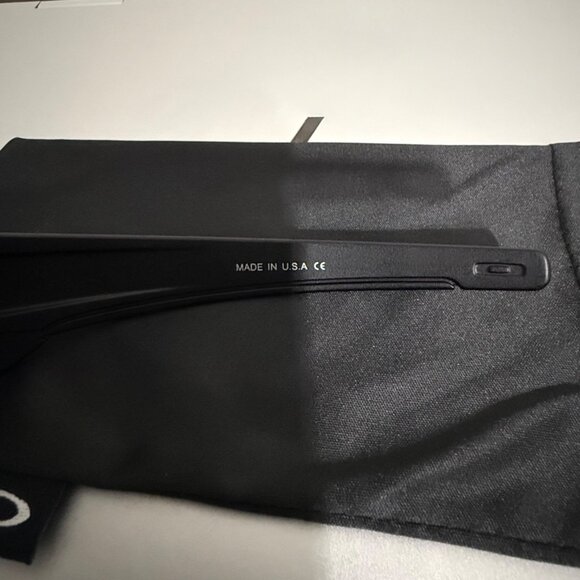 Oakley Fuel Cell Blue Reflective Lenses - Picture 4 of 6